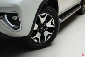SW4 SRX DIAMOND 2.8 TURBO DIESEL