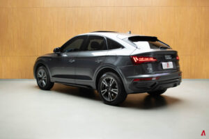 Q5 SPORTBACK PERFORMANCE BLACK 2.0 TFSI E