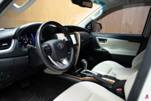 SW4 SRX DIAMOND 2.8 TURBO DIESEL