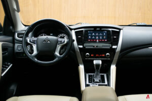 PAJERO SPORT HPE 4X4 2.4 TURBO DIESEL