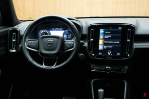 XC40 R-DESIGN T5 1.5 PLUG-IN HYBRID