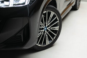 IX1 XDRIVE30 M SPORT