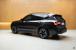IX3 M SPORT
