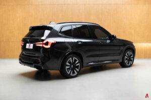 IX3 M SPORT